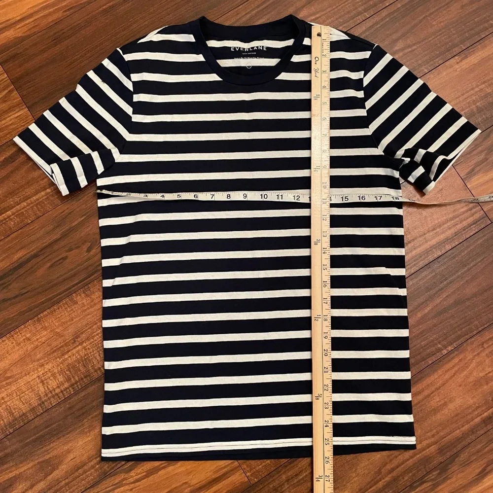 Everlane Premium Weight Crew Cotton tee Navy Blue Ecru Stripe XS NWOT - Picture 6 of 6